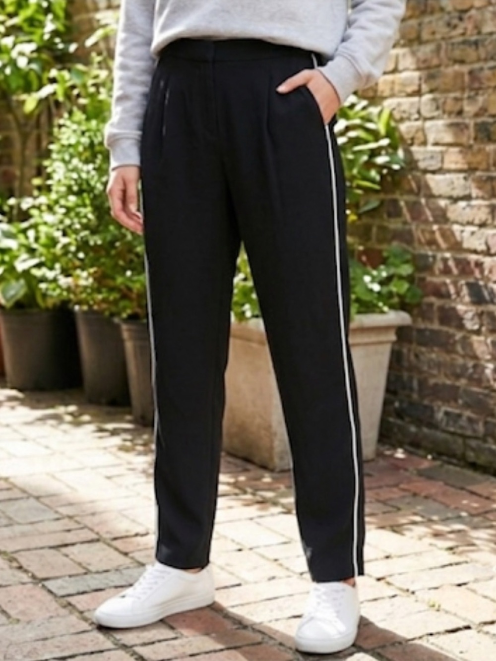 Topshop Black Stripe Trouser Pants Size 2